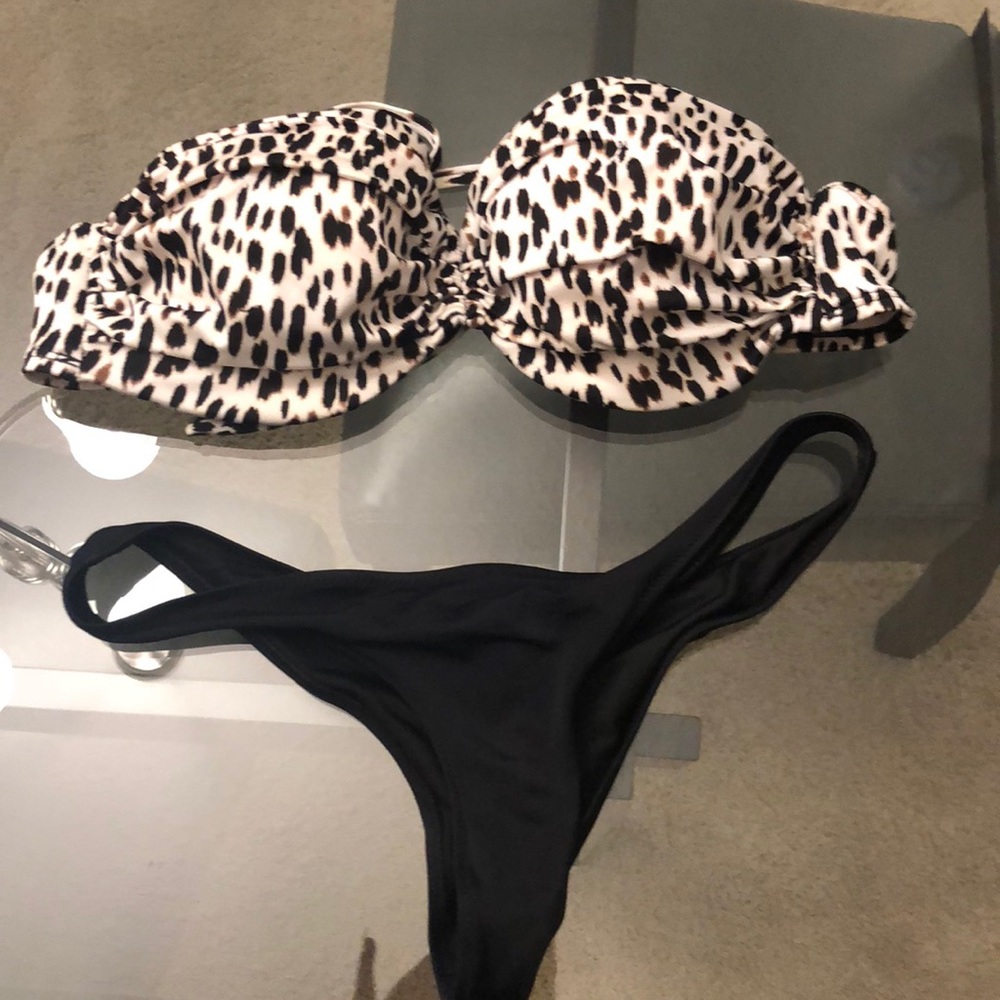 Bathing suit !